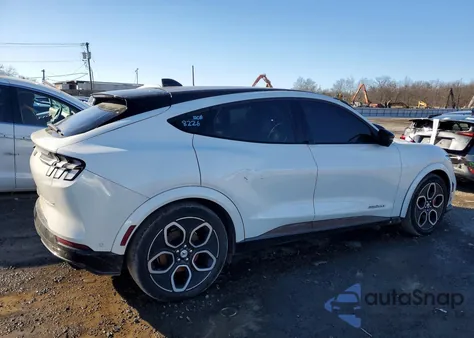 2021 Ford Mustang Mach-E Gt from USA, damaged, VIN 3FMTK4SE8MME01382